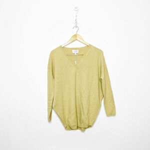 Eric Bompard Classic V neck pullover 100% cashmere 2 ply khaki Mens SMALL NWT